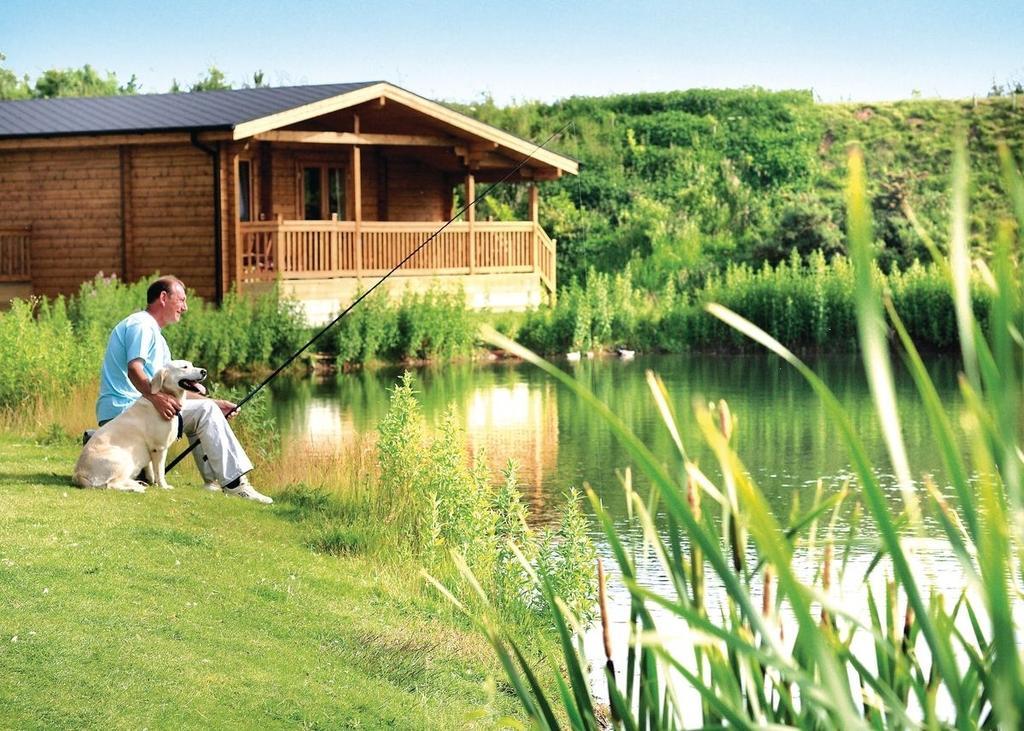 Dacre Lakeside Park Hotel Brandesburton Ngoại thất bức ảnh